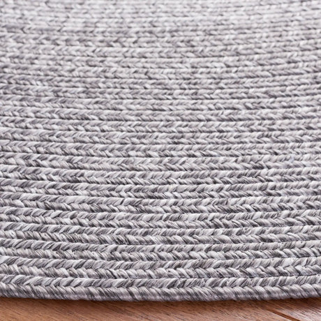 Safavieh Braided 5'-0" x 5'-0" Rug in Grey
