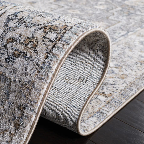Safavieh Jasmine 4'-5" x 6'-5" Rug in Grey / Blue