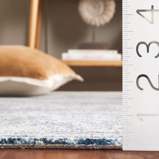 Safavieh Soho 2'-3" x 8'-0" Rug in Navy