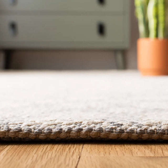 Safavieh Klc-Cotton Kilim 5'-0" x 8'-0" Rug in Silver / Ivory