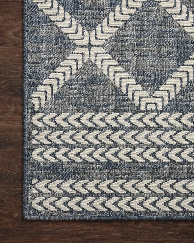 Loloi Rainier Rai-05 Denim/Ivory Rug - corner on wood