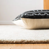 Safavieh Micro-Loop 4'-0" x 6'-0" Rug in Ivory / Light Green