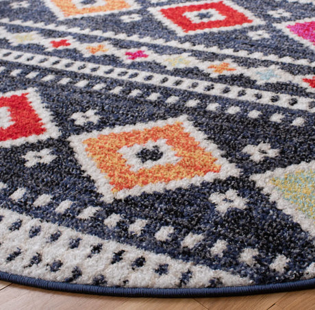 Safavieh Adirondack 6'-0" x 6'-0" Rug in Black / Ivory