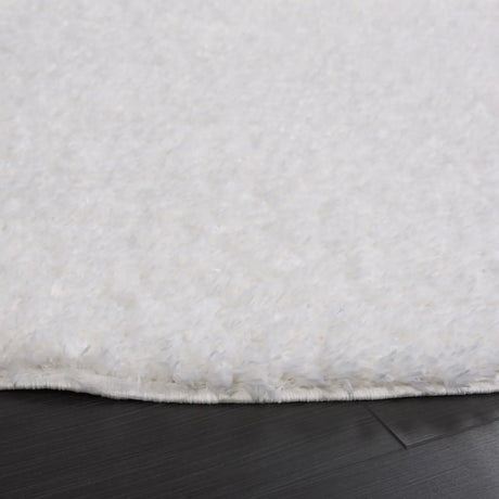 Safavieh Tahoe Shag 6'-7" x 6'-7" Rug in Ivory
