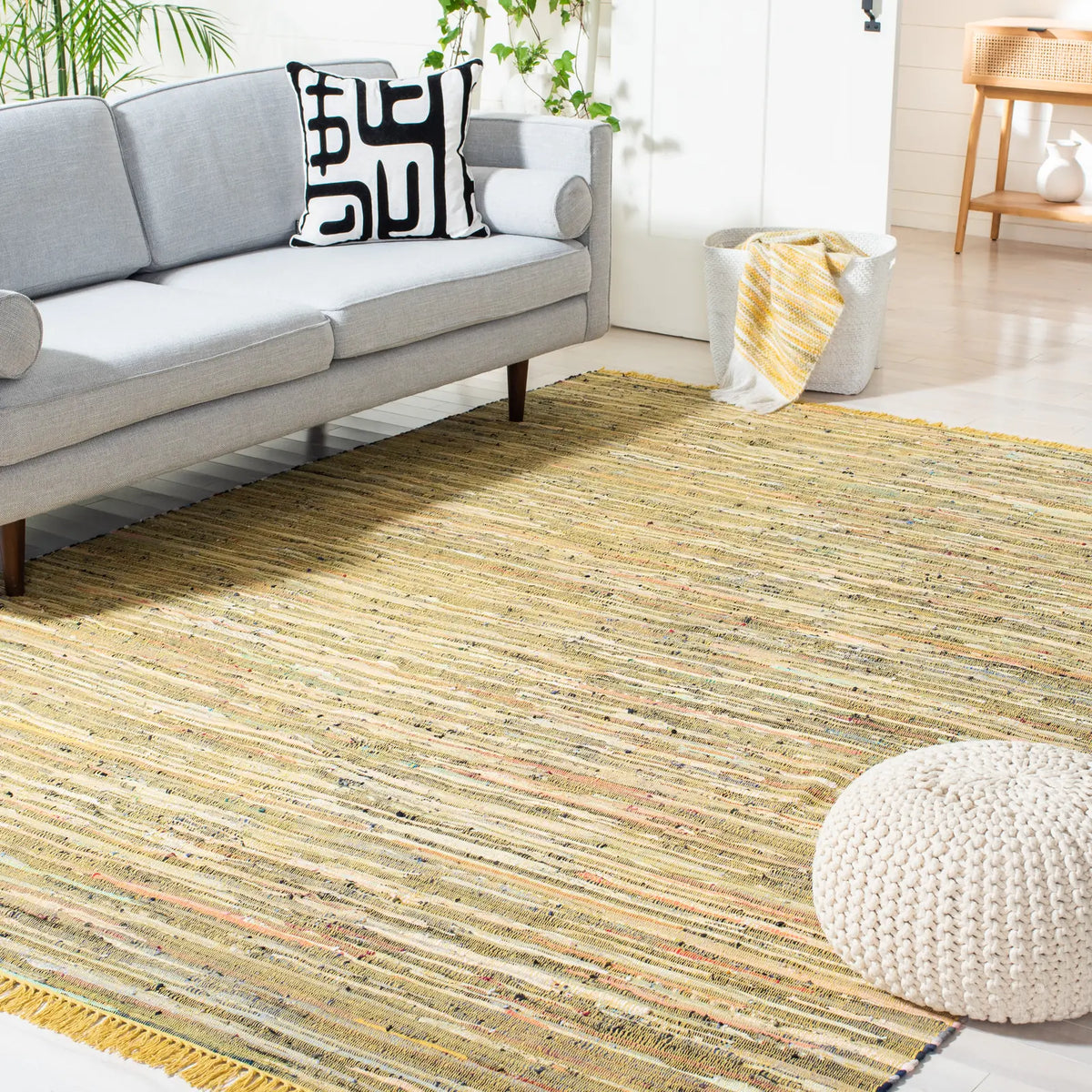 Safavieh Rag Rug 10'-0" x 14'-0" Rug in Yellow / Multi