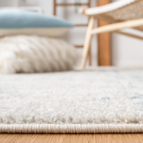 Safavieh Tulum 4'-0" x 6'-0" Rug in Ivory / Turquoise