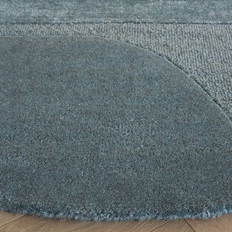 Safavieh Fifth Avenue 6'-0" x 6'-0" Rug in Blue
