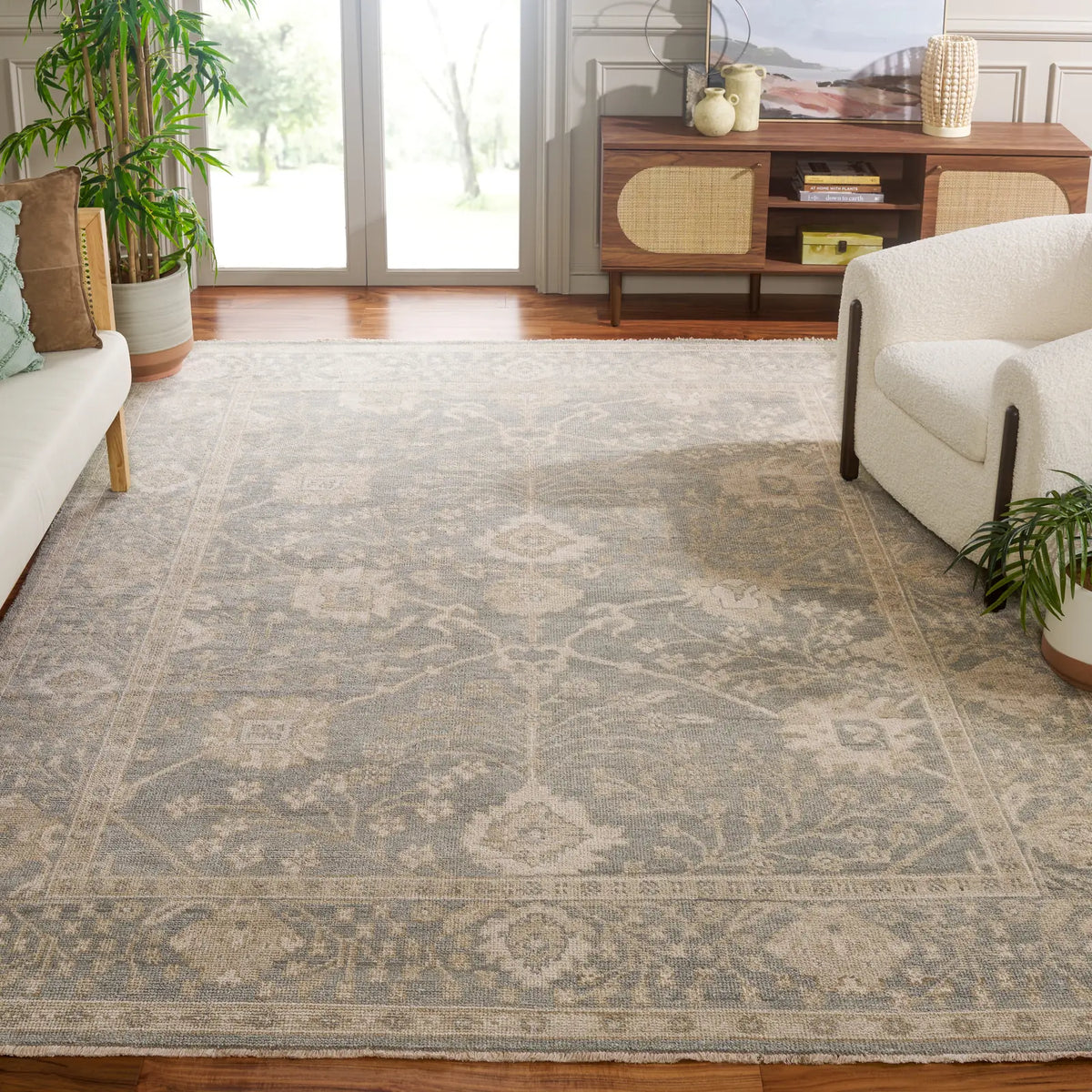 Safavieh Izmir 10'-0" x 14'-0" Rug in Light Blue / Ivory