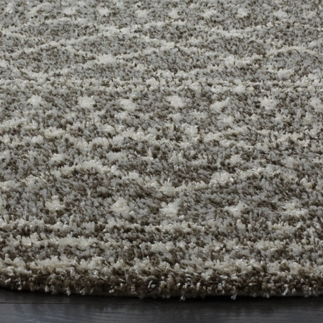 Safavieh Arizona Shag 10'-0" x 10'-0" Rug in Brown / Ivory