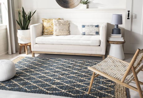 Safavieh Natural Fiber 4'-0" x 6'-0" Rug in Blue