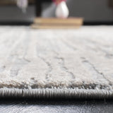Safavieh Invista 5'-3" x 7'-6" Rug in Cream / Grey