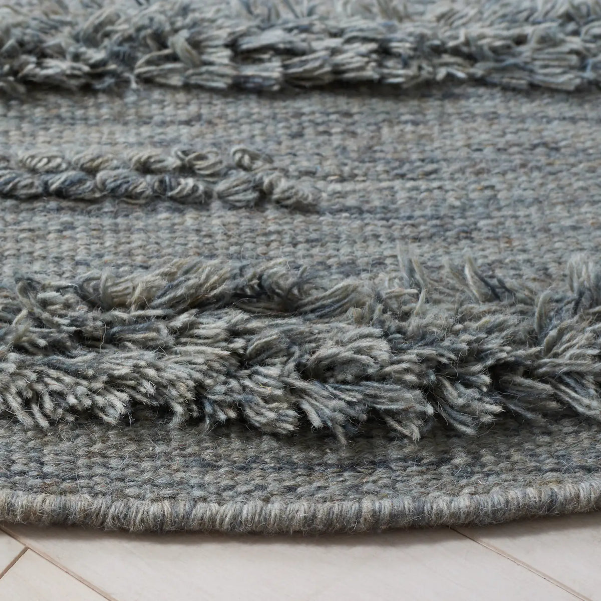 Safavieh Vermont 6'-0" x 6'-0" Rug in Grey / Ivory