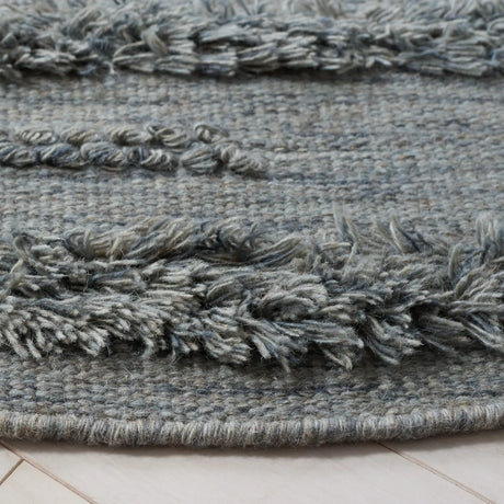Safavieh Vermont 6'-0" x 6'-0" Rug in Grey / Ivory