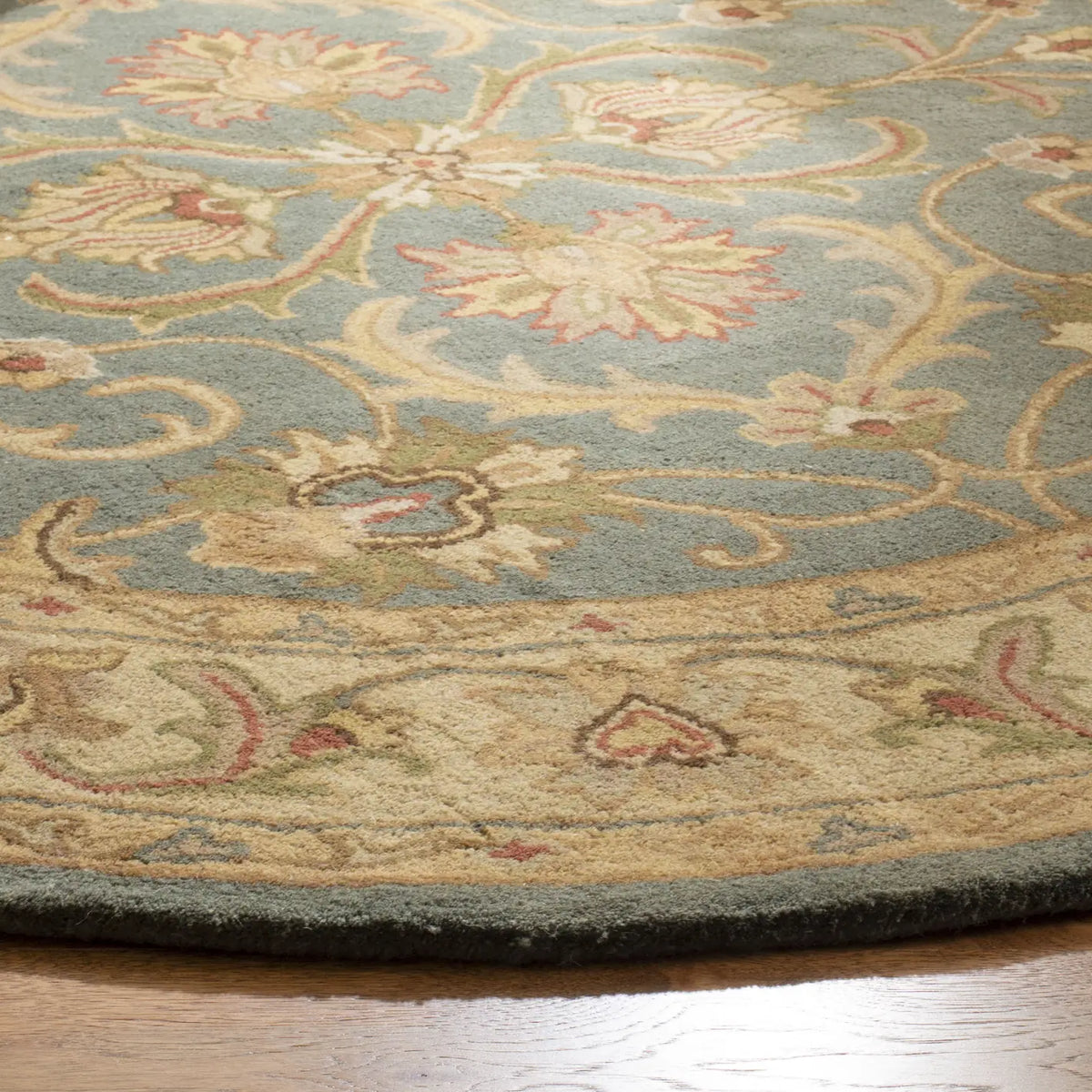 Safavieh Heritage 6'-0" x 6'-0" Rug in Blue / Beige