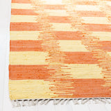 Safavieh Montauk 4'-0" x 6'-0" Rug in Yellow / Orange
