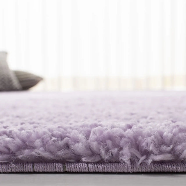 Safavieh August Shag 900 5'-3" x 7'-6" Rug in Lilac