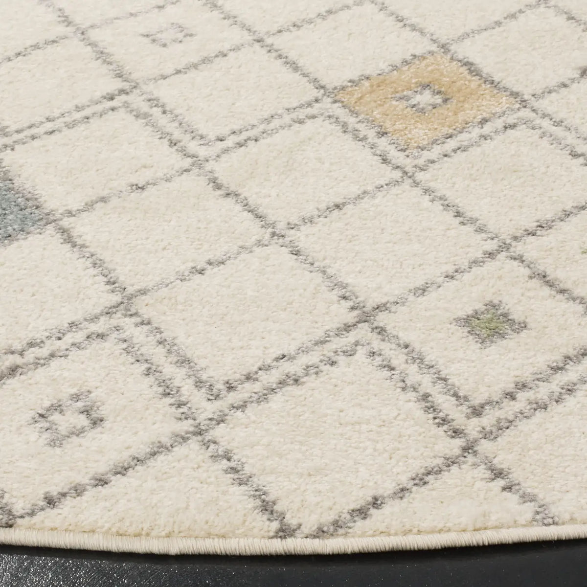 Safavieh Adirondack 6'-0" x 6'-0" Rug in Ivory / Multi