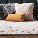 Safavieh Micro-Loop 5'-0" x 8'-0" Rug in Grey / Pink