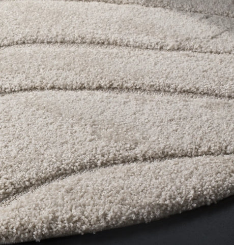 Safavieh Florida Shag 5'-0" x 5'-0" Rug in Creme / Creme