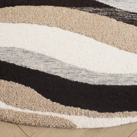 Safavieh Ebony 6'-0" x 6'-0" Rug in Ivory / Grey