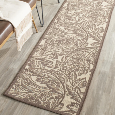 Safavieh Courtyard 2'-3" x 6'-7" Rug in Natural / Chocolate