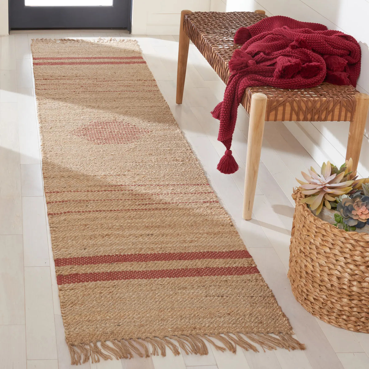 Safavieh Natural Fiber 2'-0" x 9'-0" Rug in Rust / Natural