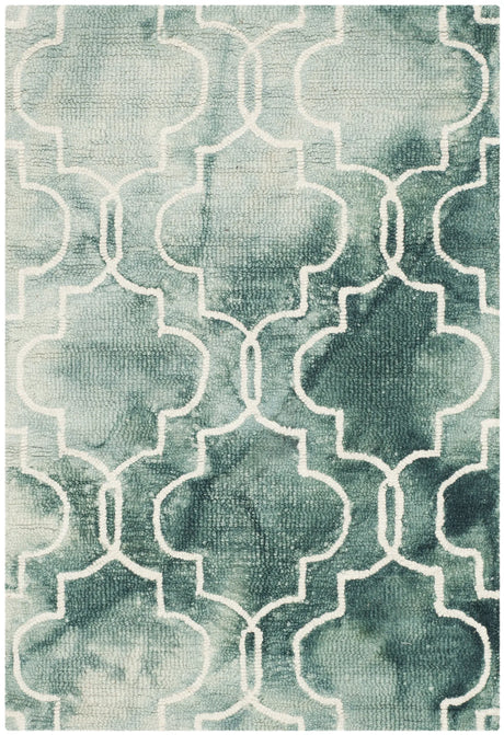 Safavieh Dip Dye 2'-0" x 3'-0" Rug in Green / Ivory