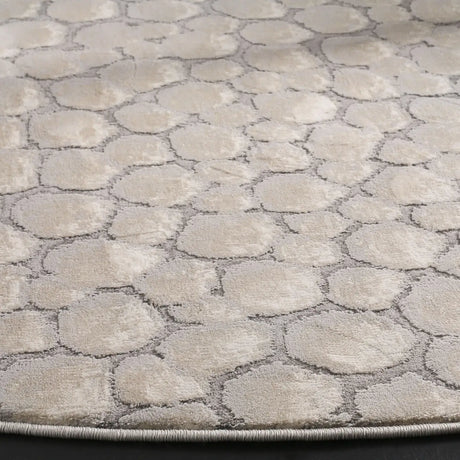 Safavieh Meadow 100 5'-0" x 5'-0" Rug in Beige