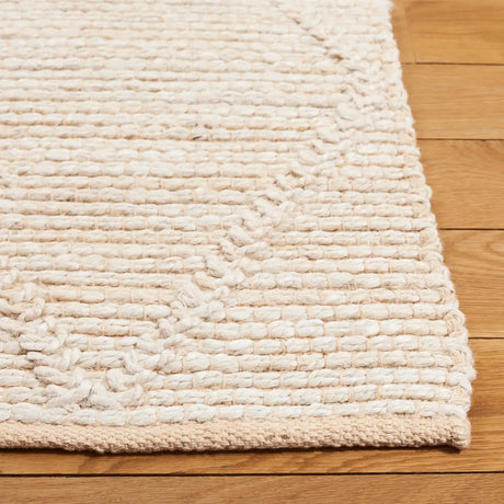 Safavieh Natural Fiber 4'-0" x 6'-0" Rug in Natural