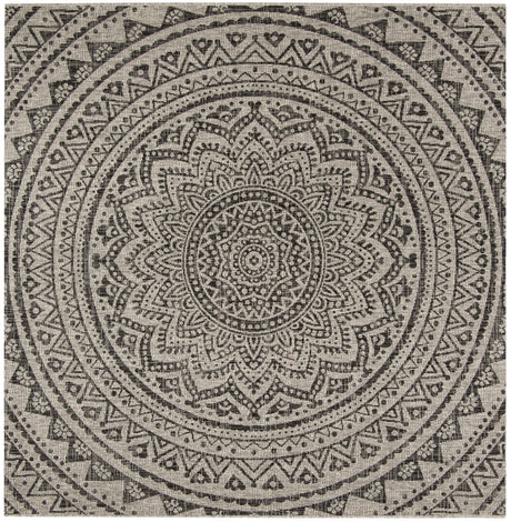 Safavieh Courtyard 6'-7" x 6'-7" Rug in Light Grey / Black