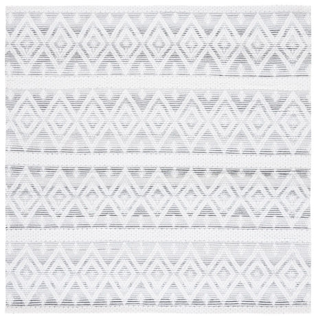 Safavieh Marbella 6'-0" x 6'-0" Rug in Ivory / Black