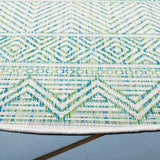 Safavieh Courtyard 6'-7" x 6'-7" Rug in Beige / Green