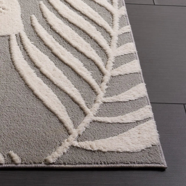 Safavieh Versailles 4'-0" x 6'-0" Rug in Grey / Beige