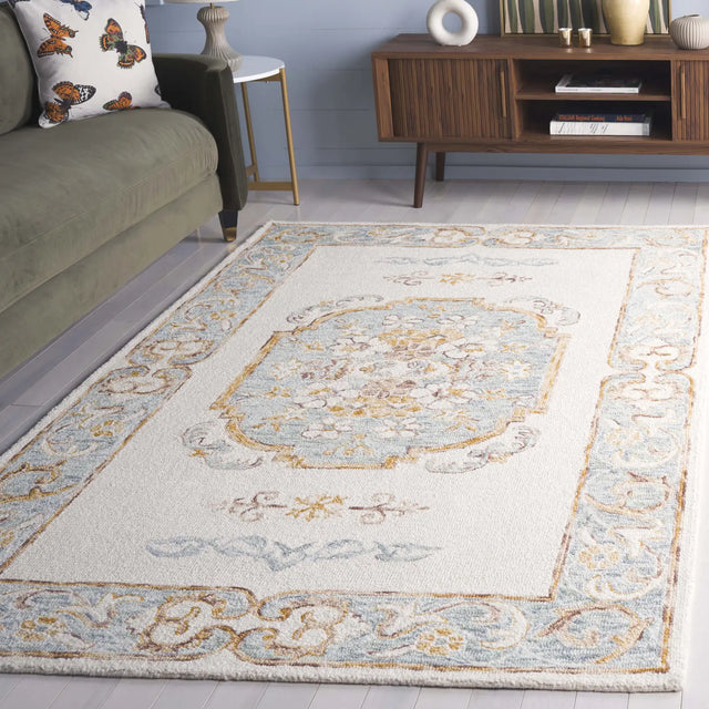 Safavieh Aspen 4'-0" x 6'-0" Rug in Ivory / Light Grey
