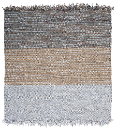 Safavieh Vintage Leather 7'-0" x 7'-0" Rug in Grey / Beige