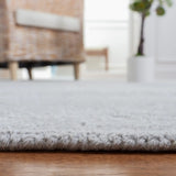 Safavieh Martha Stewart 4'-0" x 6'-0" Rug in Grey
