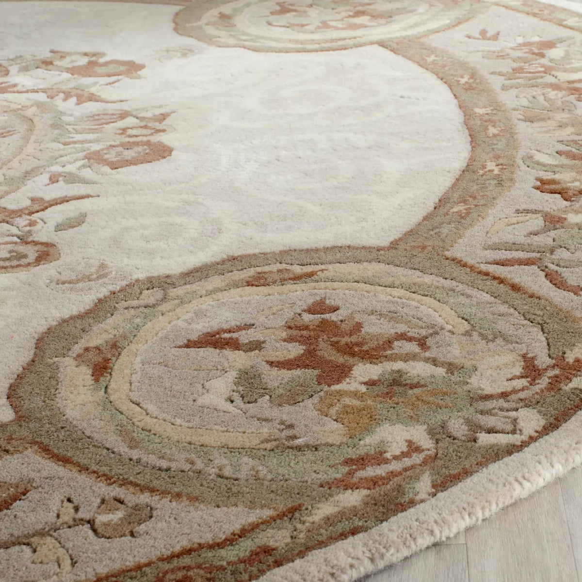 Safavieh Empire 6'-0" x 6'-0" Rug in Ivory / Light Grey