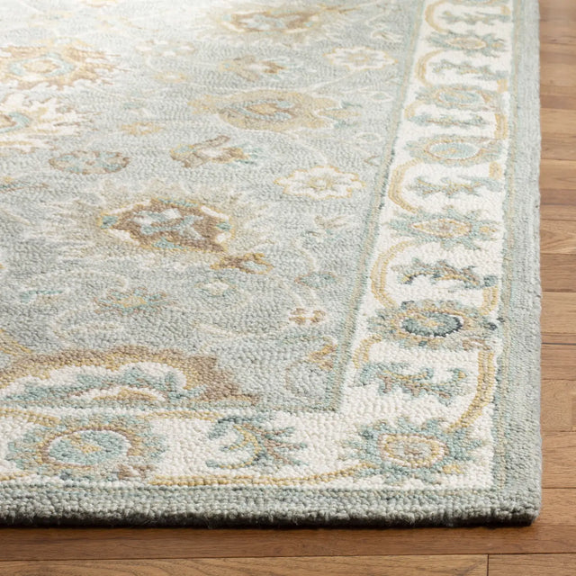 Safavieh Blossom 5'-0" x 8'-0" Rug in Aqua / Ivory