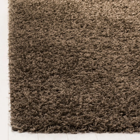 Safavieh Sga-Athens Shag 4'-0" x 6'-0" Rug in Taupe