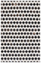 Safavieh Studio Leather 4'-0" x 6'-0" Rug in Beige / Black