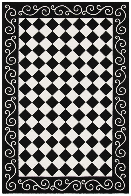 Safavieh Chelsea 5'-3" x 8'-3" Rug in Black / Ivory