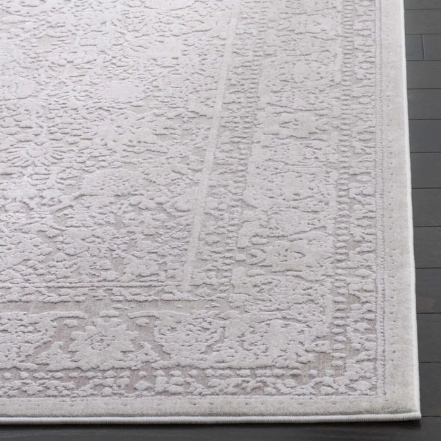 Safavieh Reflection 4'-0" x 6'-0" Rug in Beige / Cream