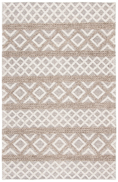 Safavieh Vermont 4'-0" x 6'-0" Rug in Ivory / Grey