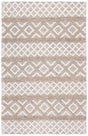 Safavieh Vermont 4'-0" x 6'-0" Rug in Ivory / Grey