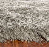 Safavieh Shag 3'-0" x 5'-0" Rug in Silver