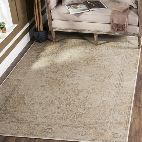 Safavieh Vintage 4'-0" x 5'-7" Rug in Stone