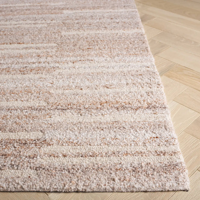 Safavieh Pine 4'-0" x 6'-0" Rug in Beige / Lt Rust