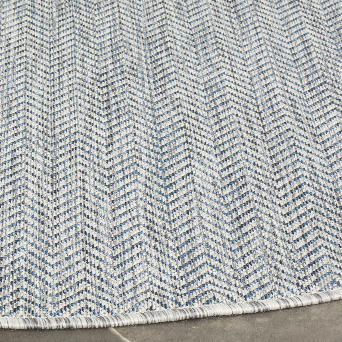 Safavieh Courtyard 10'-0" x 10'-0" Rug in Grey / Navy