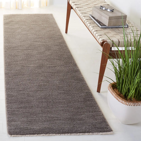 Safavieh Lasa 2'-3" x 8'-0" Rug in Grey