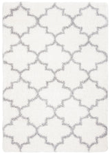 Safavieh Fontana Shag  800 4'-0" x 6'-0" Rug in Cream / Grey